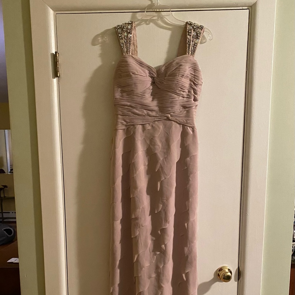 Terani Couture size 4 women’s dress